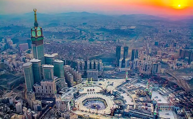 Umrah flights Manchester to Jeddah Makkah