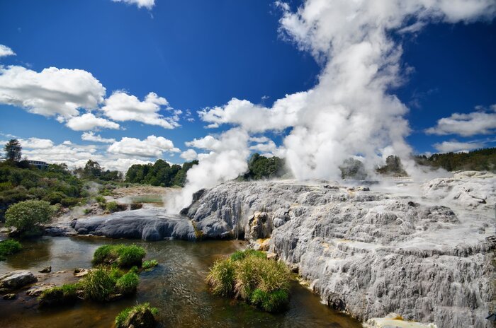 Flights to Rotorua from UK